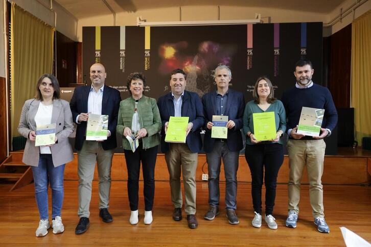 Presentación del ‘Atlas de aves migratorias de Euskadi’, de la Sociedad de Ciencias Aranzadi.